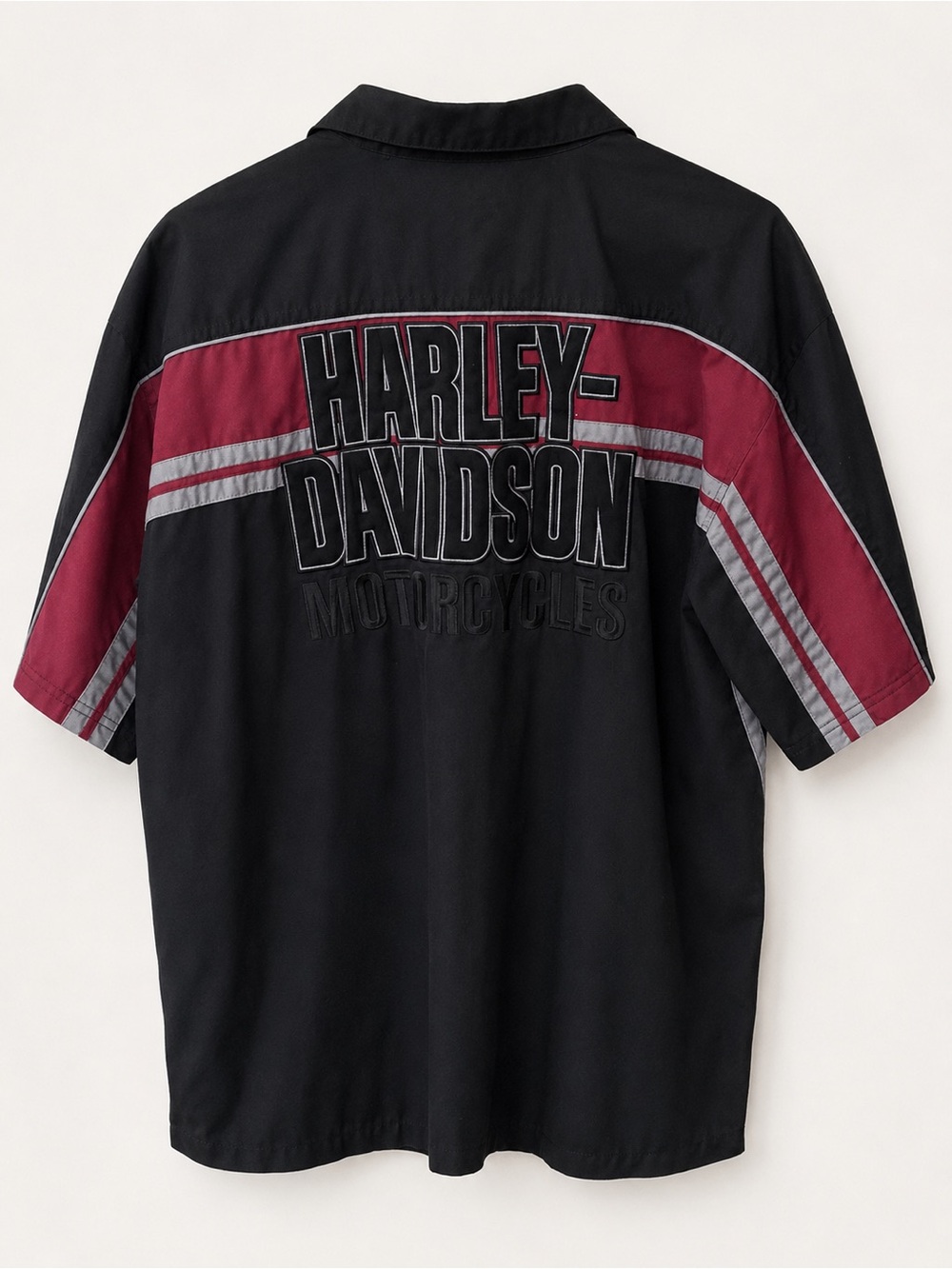 Harley-Davidson Black/Burgundy/Gray Short Sleeve Button-up. - Picture 2 of 6